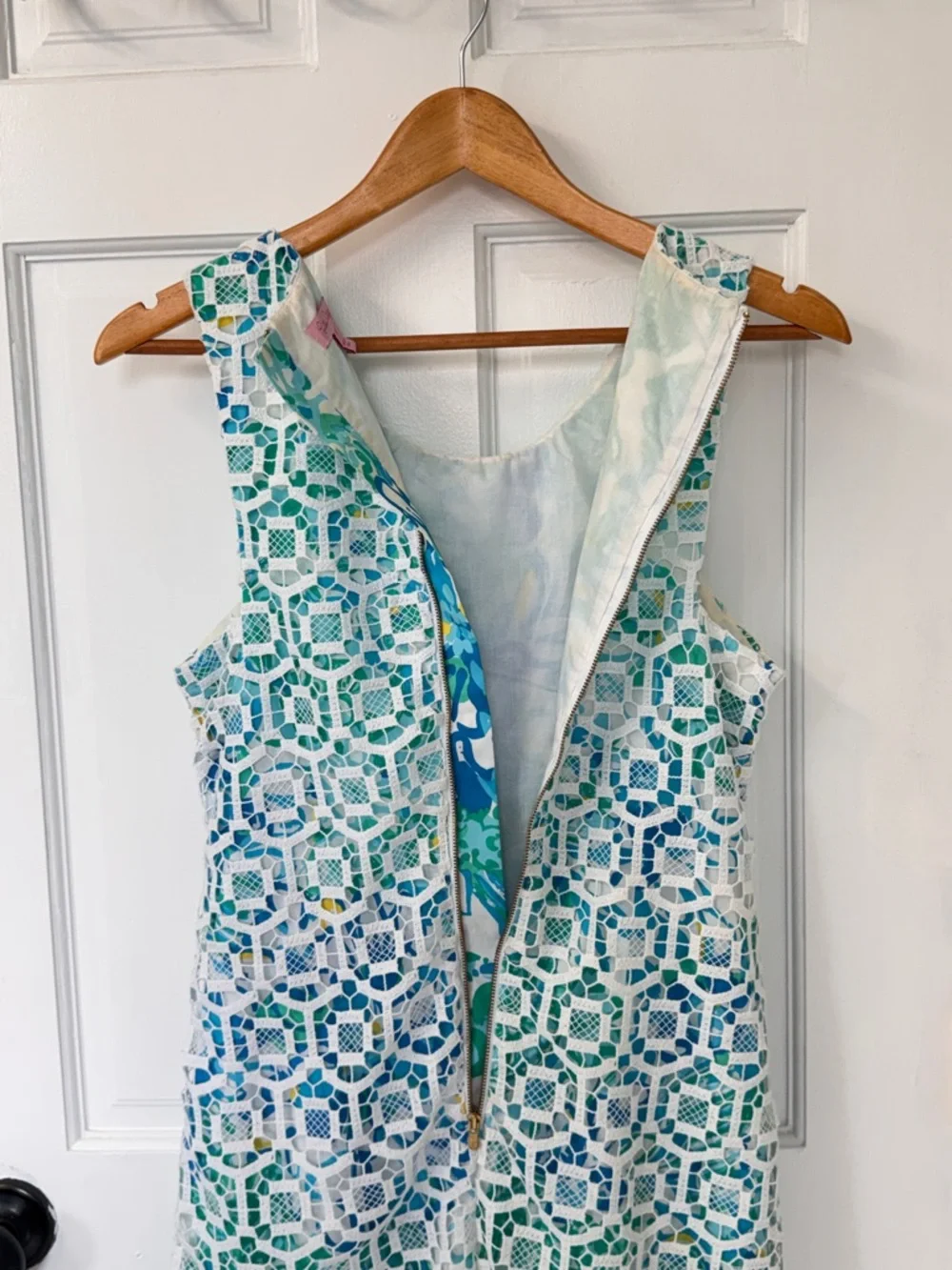 Lilly Pulitzer Blue-Green Lace Sheath Dress with White Trim - Picture 9 of 9